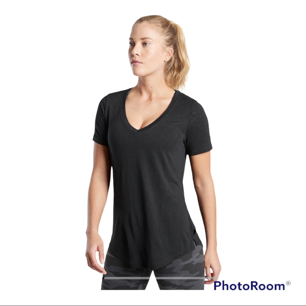 NWT Athleta Breezy Scoop Tee